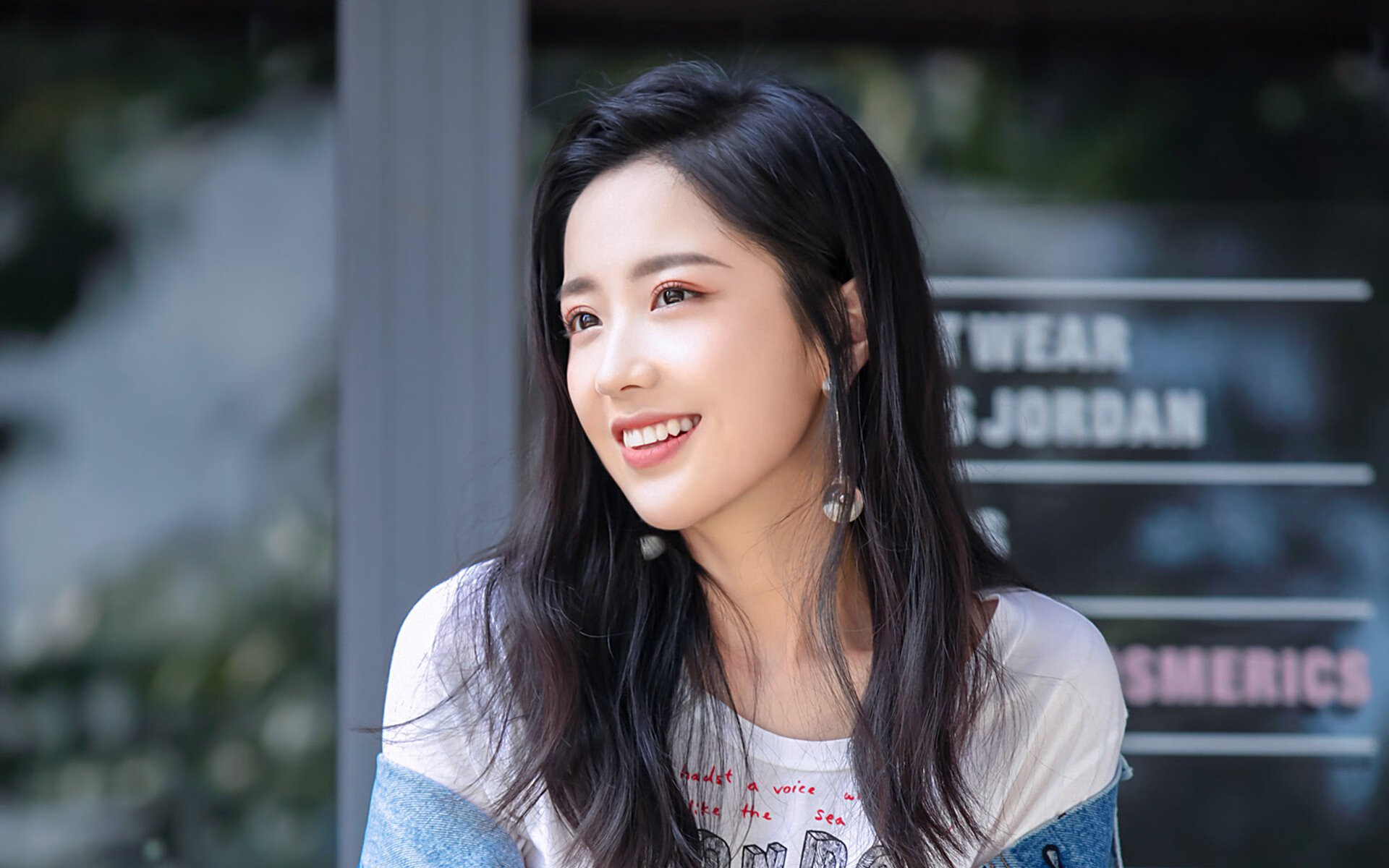 训练幕后：明星球员的日常训练揭秘，nba明星训练视频