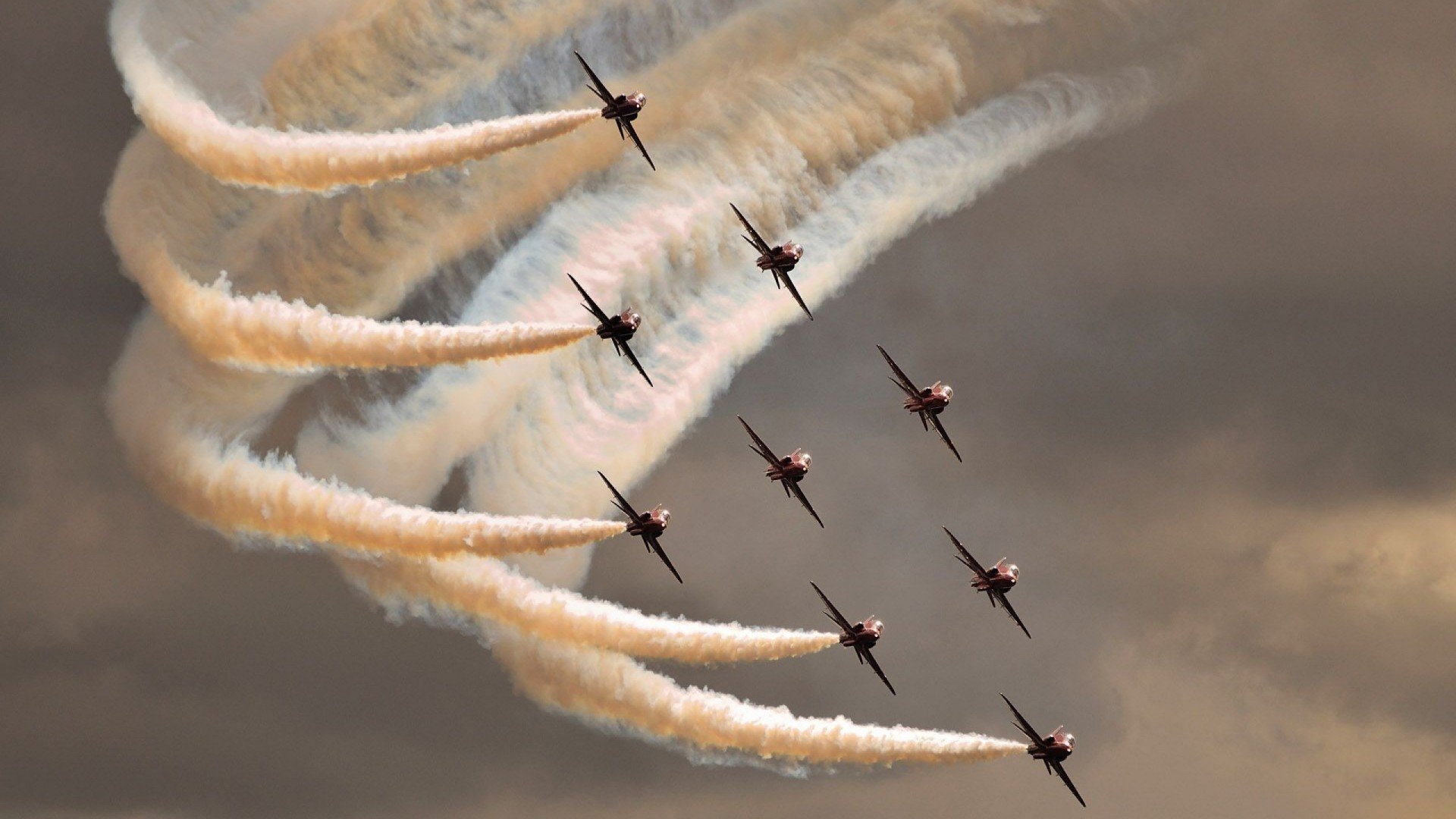 荷兰队在欧洲预赛中持续强势，欧战晋级在望